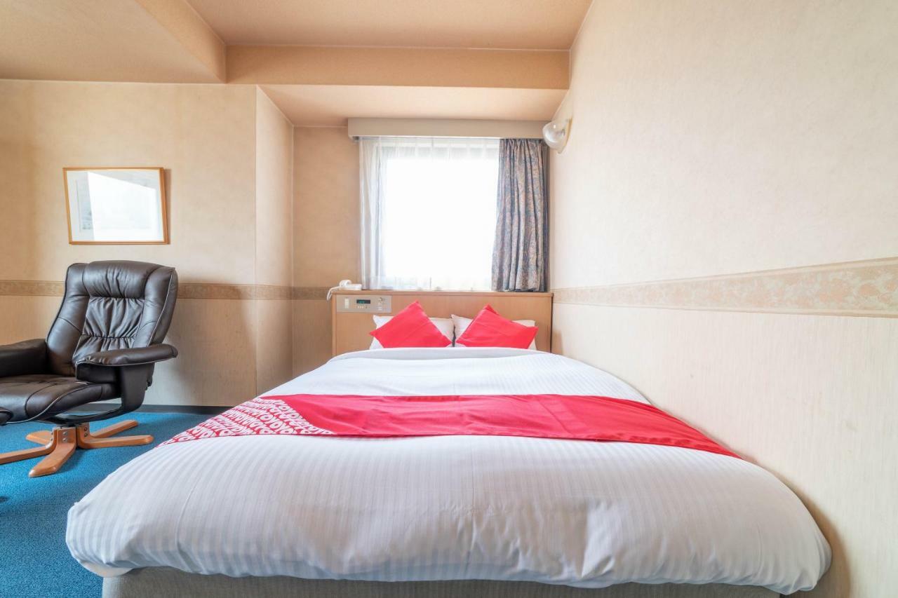Oyo Business Hotel Nishiura Йоккаїті Екстер'єр фото