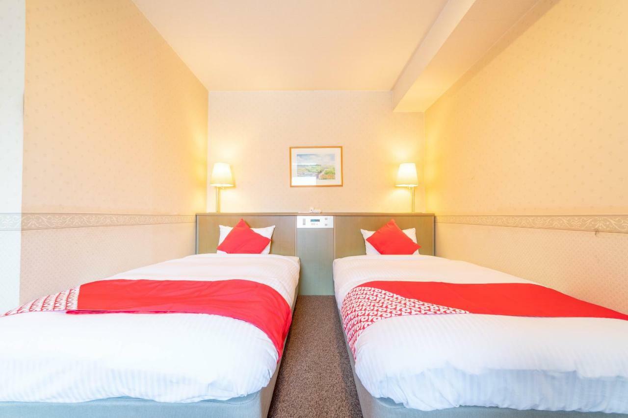Oyo Business Hotel Nishiura Йоккаїті Екстер'єр фото