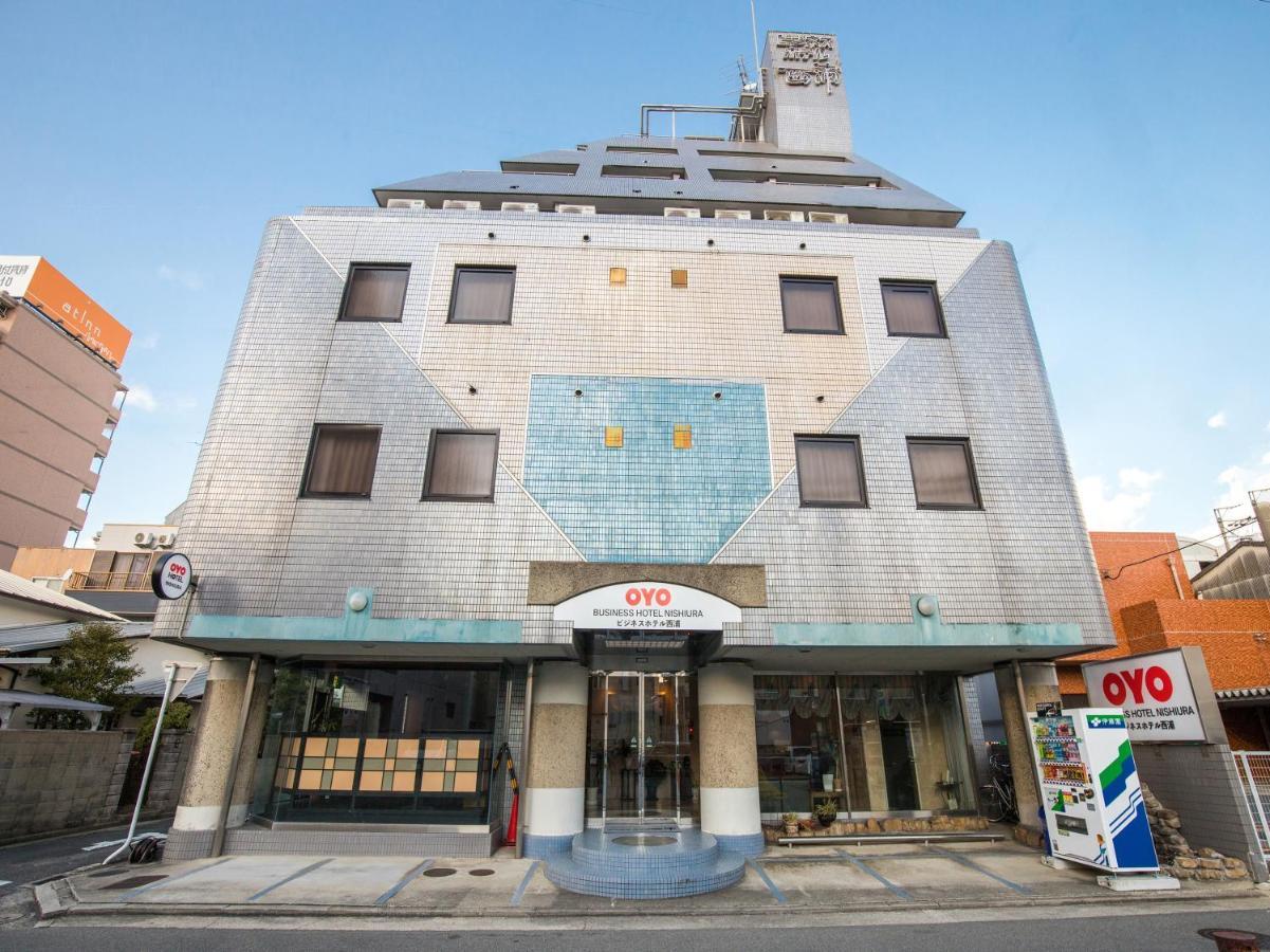 Oyo Business Hotel Nishiura Йоккаїті Екстер'єр фото